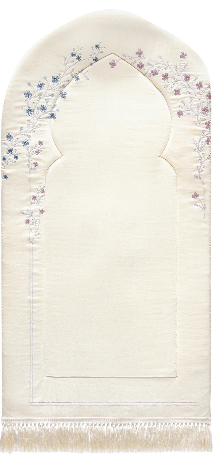 Damask Bundles Prayer Mat